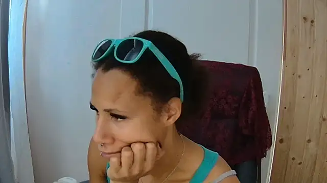 AaliyahHarris online show from 10-22-25, 01:22