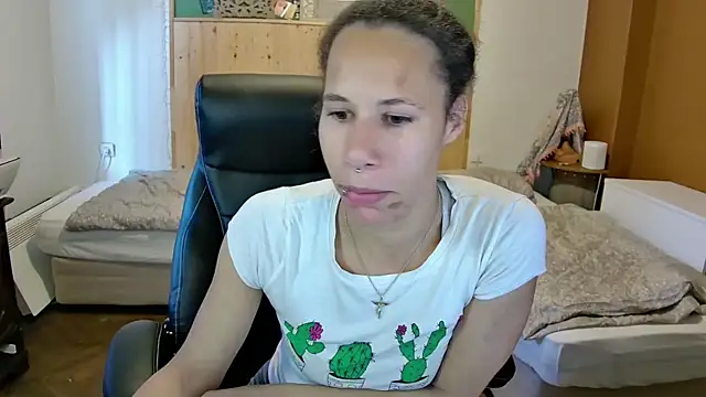 AaliyahHarris online show from 05-22-26, 04:23