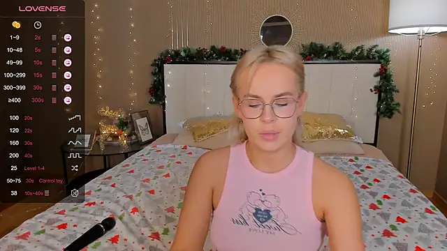 Snapshot of bellatip chatting on 01-08-25, 06:41 bellatip online show from 01-08-25, 06:41