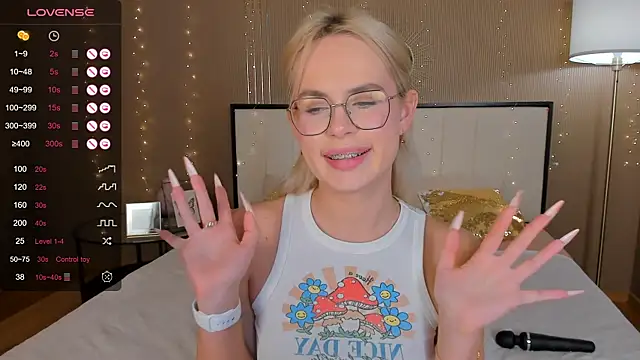 Snapshot of bellatip chatting on 02-02-25, 03:54 bellatip online show from 02-02-25, 03:54