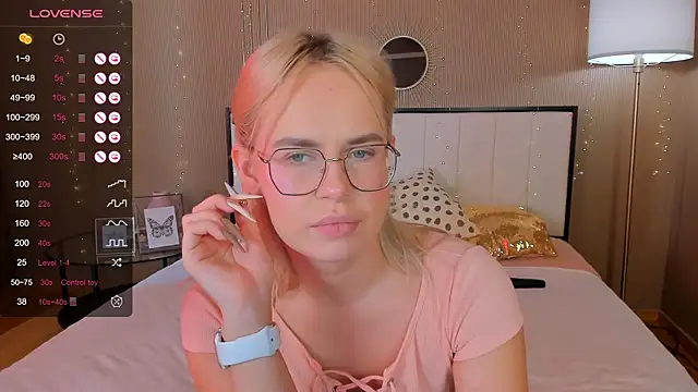 Snapshot of bellatip chatting on 02-07-25, 06:56 bellatip online show from 02-07-25, 06:56