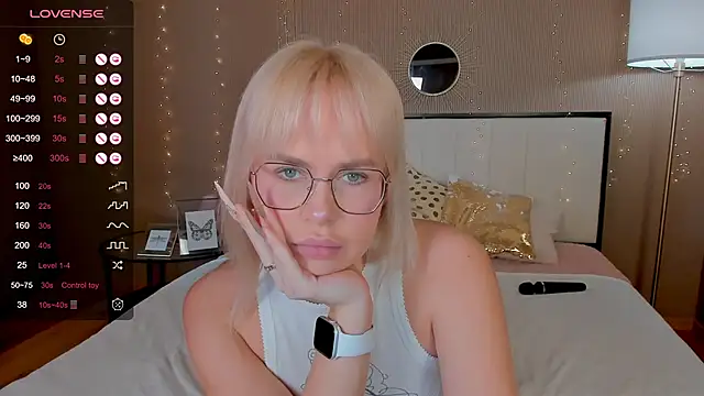 Snapshot of bellatip chatting on 03-05-25, 03:51 bellatip online show from 03-05-25, 03:51