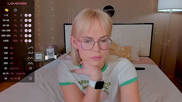 Snapshot of bellatip chatting on 03-06-25, 03:57 bellatip online show from 03-06-25, 03:57