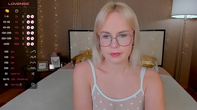 Snapshot of bellatip chatting on 03-15-25, 12:47 bellatip online show from 03-15-25, 12:47