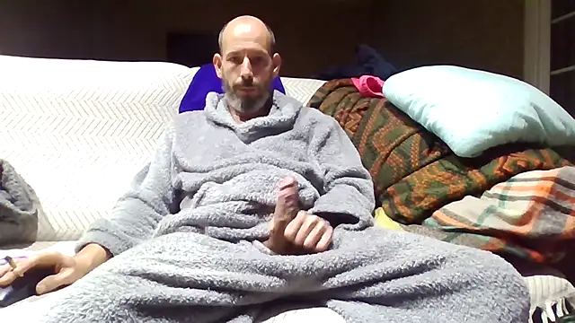 Snapshot of 207RCCam chatting on 12-19-25, 07:32 207RCCam online show from 12-19-25, 07:32