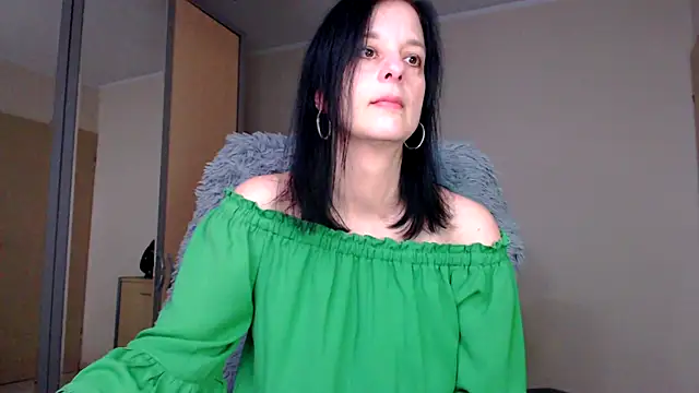 Sweetlonglips  online show from 12-19-24, 08:56