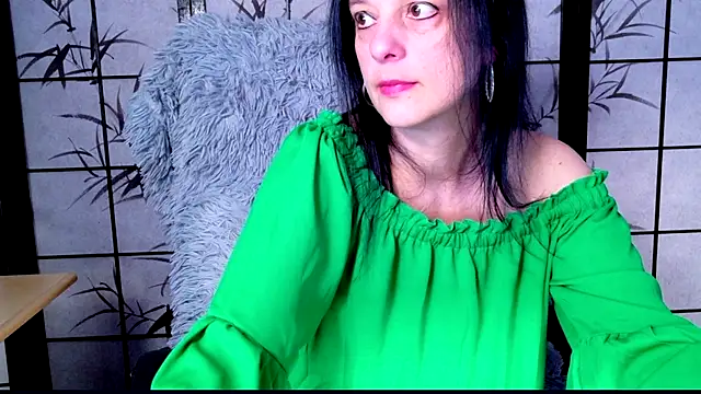  Sweetlonglips  online show from 04-21-26, 08:31