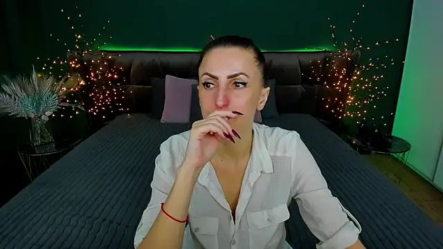 Rebecca Diamond online show from 02-09-25, 03:56