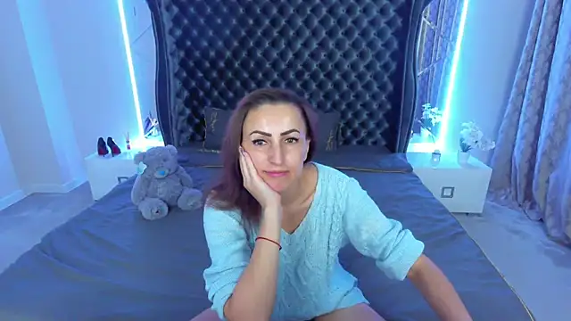 Rebecca Diamond online show from 11-02-25, 06:16