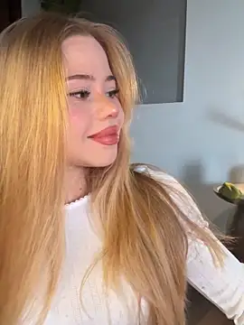 curchez  online show from 04-02-26, 09:01