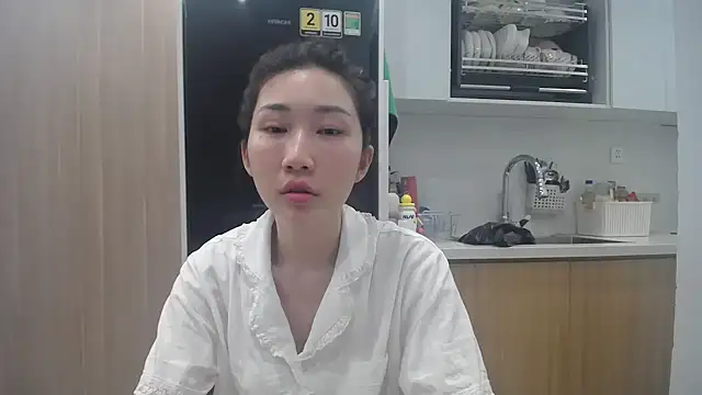Snapshot of Asiagirll chatting on 06-14-26, 02:41 Asiagirll online show from 06-14-26, 02:41