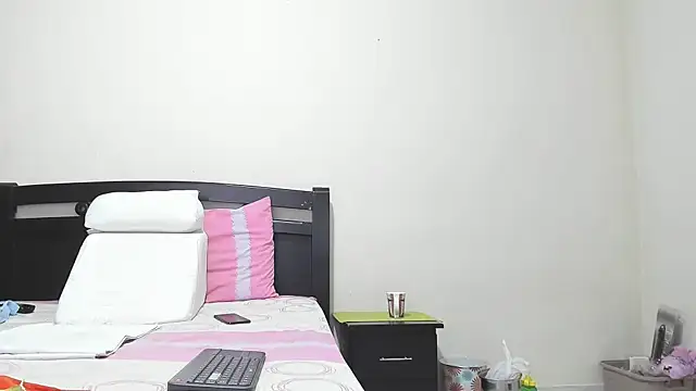 mara2020 69 online show from 09-15-25, 02:39