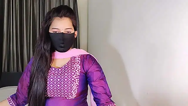 Snapshot of YourLovelyQueen chatting on 01-16-25, 05:12 YourLovelyQueen online show from 01-16-25, 05:12