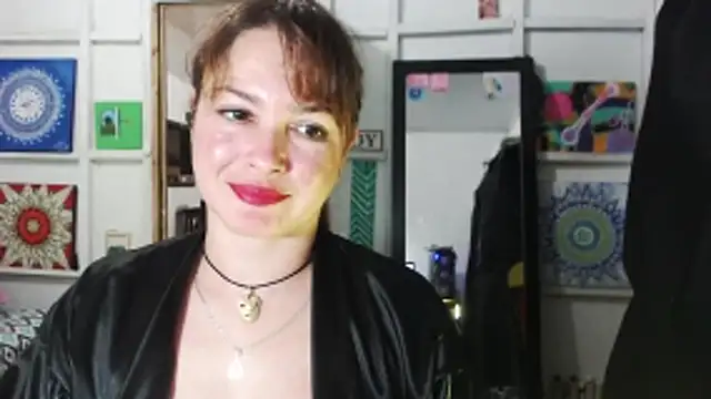 solamatista11 online show from 10-08-25, 07:55