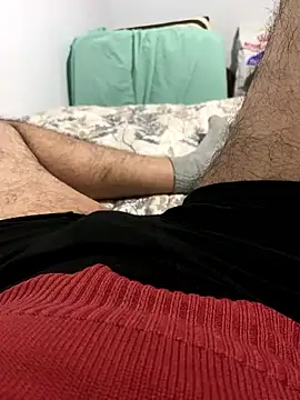 Snapshot of engininiz chatting on 01-17-26, 10:13 engininiz online show from 01-17-26, 10:13