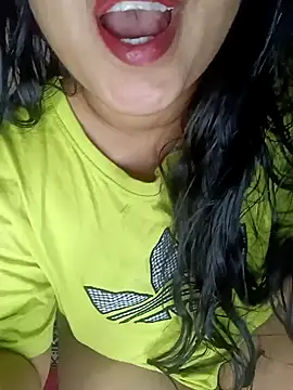 Snapshot of Sweet-Berry chatting on 01-16-25, 09:40 Sweet-Berry online show from 01-16-25, 09:40