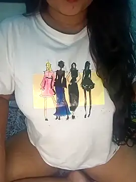 Snapshot of Sweet-Berry chatting on 10-04-25, 07:56 Sweet-Berry online show from 10-04-25, 07:56