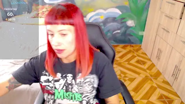 Snapshot of Eimy_lorens chatting on 06-07-26, 05:49 Eimy lorens online show from 06-07-26, 05:49