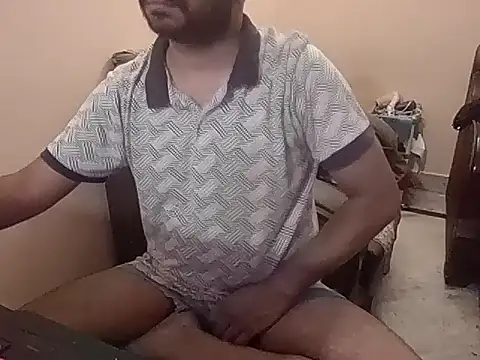 Snapshot of redvelvet_4 chatting on 09-22-25, 01:57 redvelvet 4 online show from 09-22-25, 01:57