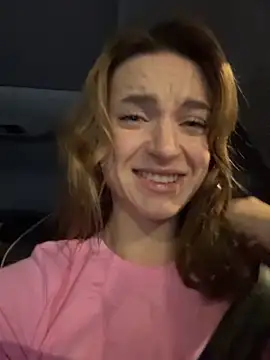 Snapshot of -AngelAri- chatting on 12-27-24, 09:00 -AngelAri- online show from 12-27-24, 09:00