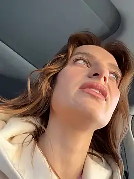Snapshot of -AngelAri- chatting on 02-20-25, 09:44 -AngelAri- online show from 02-20-25, 09:44