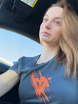 Snapshot of -AngelAri- chatting on 03-19-25, 12:12 -AngelAri- online show from 03-19-25, 12:12