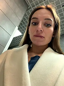 -AngelAri- online show from 11-20-25, 09:14