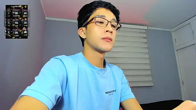 tom Howard online show from 10-21-25, 01:39