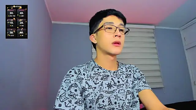 tom Howard online show from 10-30-25, 03:08