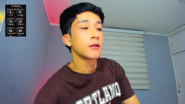 tom Howard online show from 11-15-25, 02:31