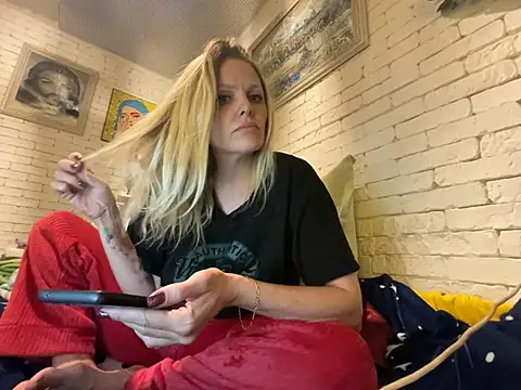 Angel girllovemy online show from 02-07-25, 04:56