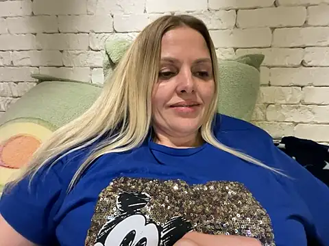 Angel girllovemy online show from 02-13-25, 05:44