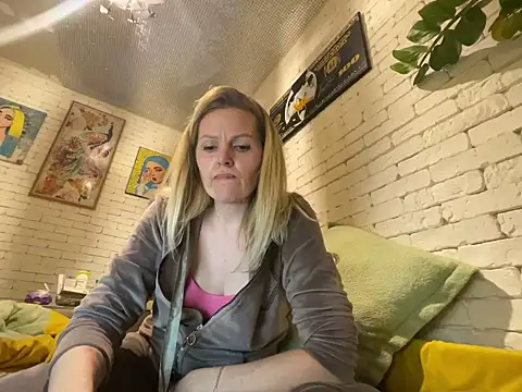 Angel girllovemy online show from 03-13-25, 05:28