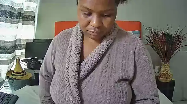 missboobsxx online show from 01-10-25, 01:52