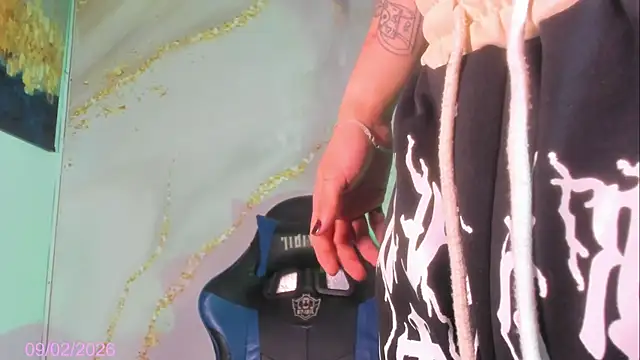 Snapshot of DOLL_LUCIANA_ chatting on 02-09-26, 09:08 DOLL LUCIANA online show from 02-09-26, 09:08