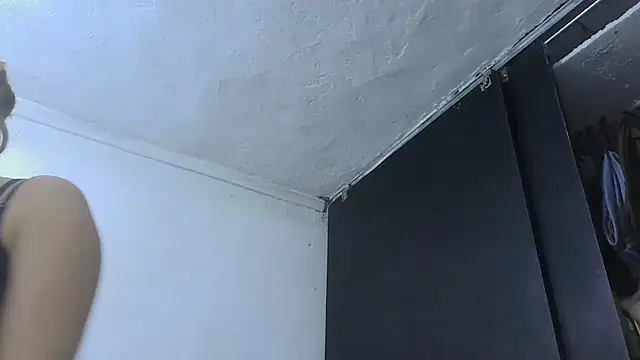 Snapshot of HellenMiyer1111 chatting on 07-25-26, 02:14 HellenMiyer1111 online show from 07-25-26, 02:14