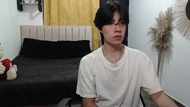 Elio-cam online show from 02-19-26, 01:01