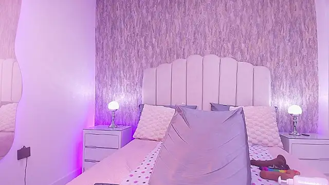 Snapshot of raven_lilith_ chatting on 02-06-26, 03:22 raven lilith online show from 02-06-26, 03:22