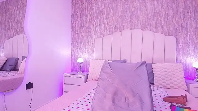 Snapshot of raven_lilith_ chatting on 02-11-26, 03:11 raven lilith online show from 02-11-26, 03:11