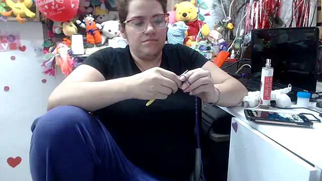 Snapshot of karlythoth@xh chatting on 09-12-25, 12:22 karlythothxh online show from 09-12-25, 12:22
