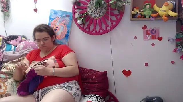 Snapshot of karlythoth@xh chatting on 09-14-25, 03:22 karlythothxh online show from 09-14-25, 03:22