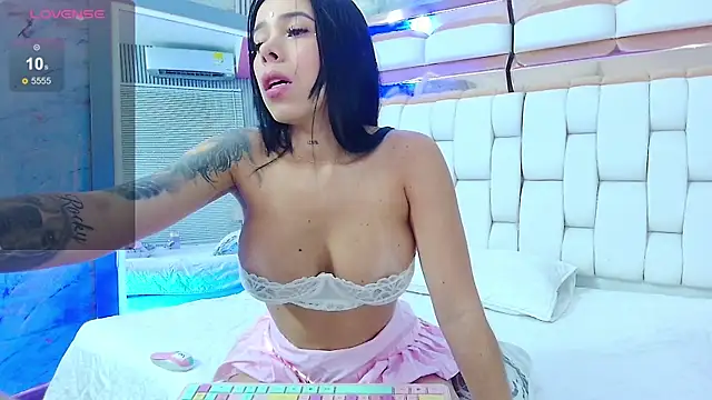 sexysistter online show from 01-13-25, 12:13