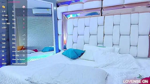 sexysistter online show from 03-19-25, 12:23