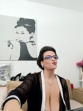 Snapshot of RebeccaNoble chatting on 01-07-26, 05:48 RebeccaNoble online show from 01-07-26, 05:48