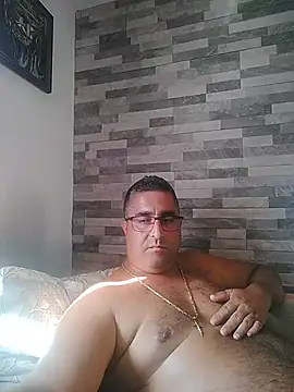 Snapshot of ADRIAN_ADI40 chatting on 08-02-26, 02:04 ADRIAN ADI40 online show from 08-02-26, 02:04