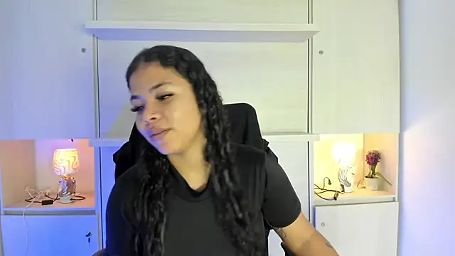 SophiaaStone online show from 04-14-26, 12:22