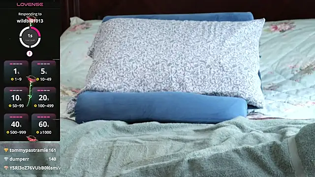 Snapshot of thornburyrose chatting on 02-08-25, 09:46 thornburyrose online show from 02-08-25, 09:46