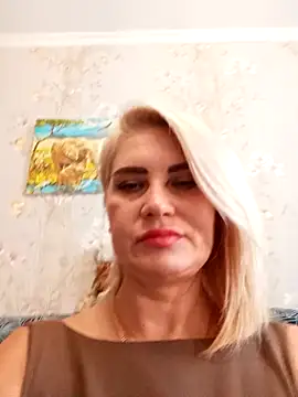 JennyOMay online show from 10-14-25, 03:18