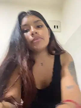 ChantalPetit online show from 10-26-25, 04:29