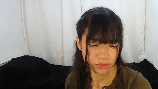 Snapshot of Liz_Galactic chatting on 03-11-25, 10:20 Liz Galactic online show from 03-11-25, 10:20